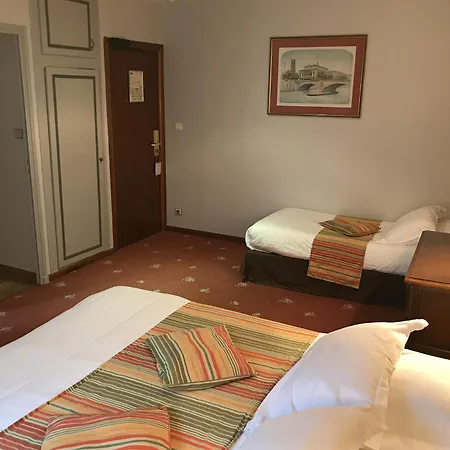 Hotel Chateau De Sancy-lès-Meaux