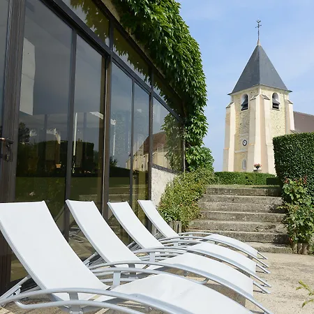 Chateau De Hotel Sancy (Seine-et-Marne)