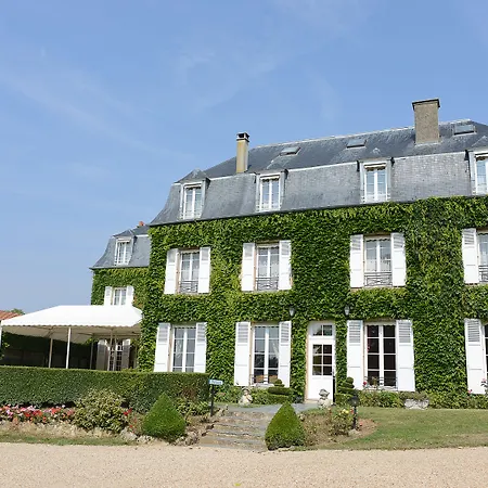 Hotel Chateau De Sancy (Seine-et-Marne)