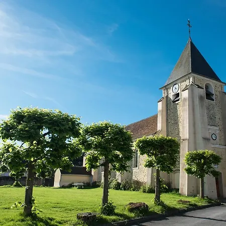 Chateau De Hotel Sancy (Seine-et-Marne)