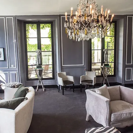 Hotel Chateau De 4*