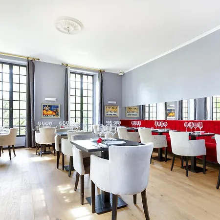 Chateau De 4*