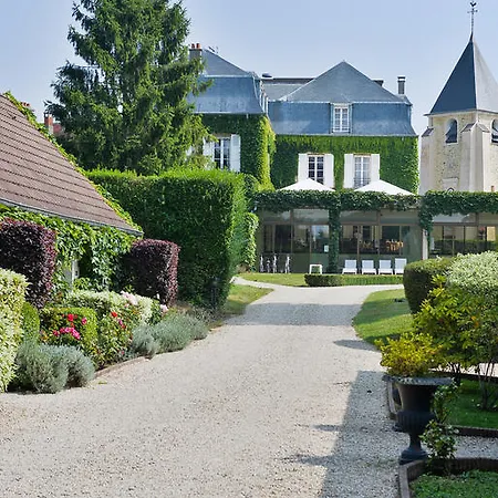 Hotel Chateau De Sancy-lès-Meaux