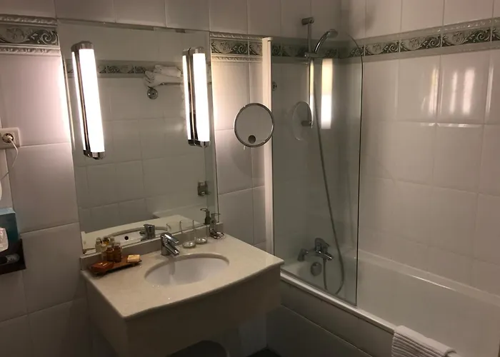 Chateau De Hotel Sancy-lès-Meaux