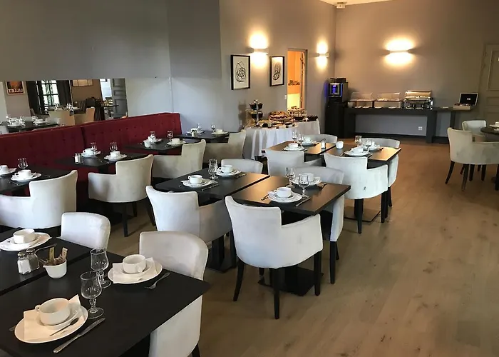 Chateau De Hotel Sancy-lès-Meaux